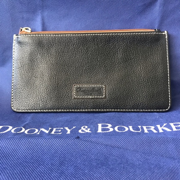 Dooney & Bourke Handbags - Dooney & Bourke  Wallet